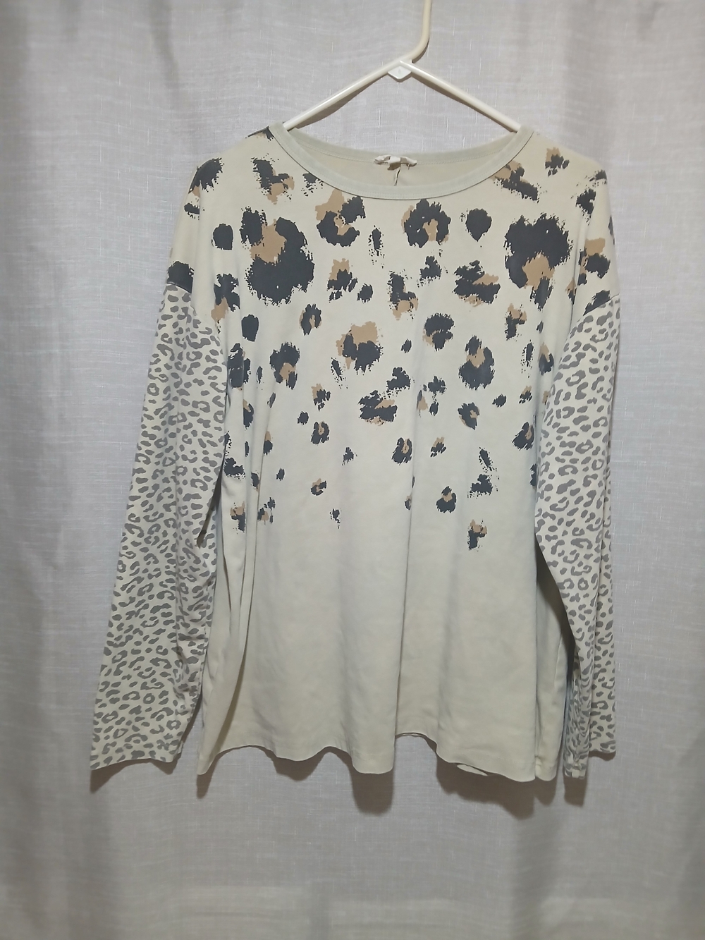 easel Cream Leopard Print Longsleeve Shirt